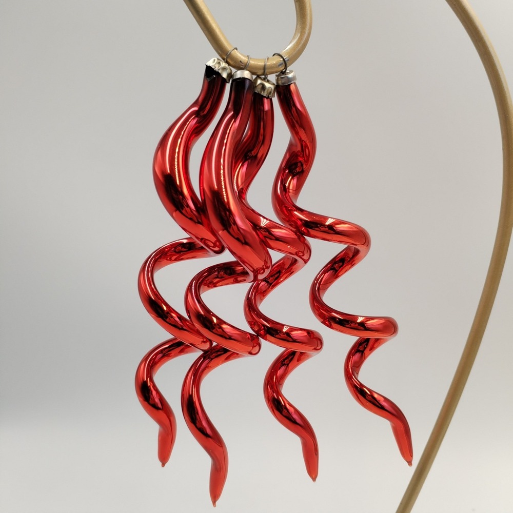 Set of 4 Handblown Glass Red Swirl Icicle Ornaments Michoacan Mexico 6"